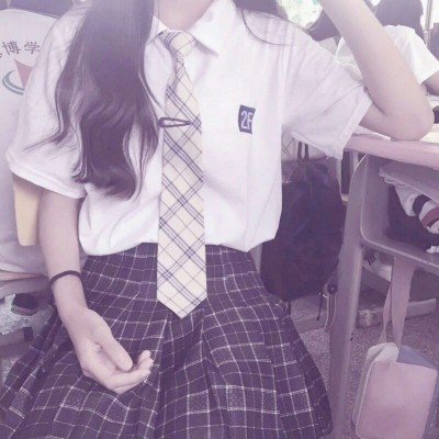 ����ϵ����ͷ�� �������һ���ܰ���