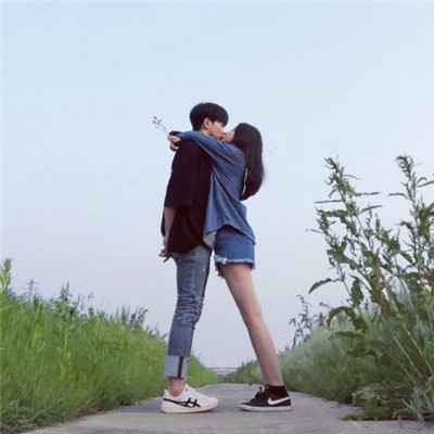 �ɰ�������00��У԰����ͷ���ഺ�޵�