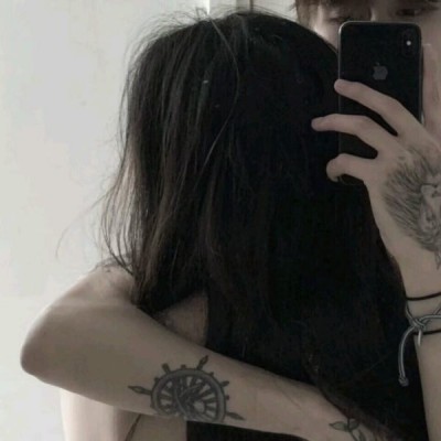 �ÿ����д�Ƭ�о�����Ů����ͷ��