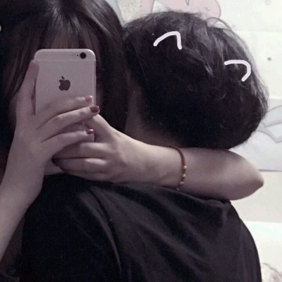 �ÿ����д�Ƭ�о�����Ů����ͷ��