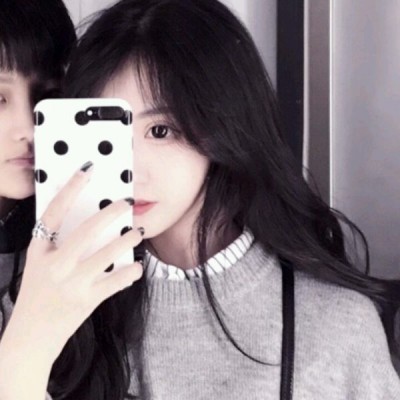 �ÿ����д�Ƭ�о�����Ů����ͷ��