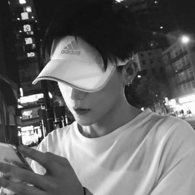 ʧ�������˸кڰ�����ͷ��