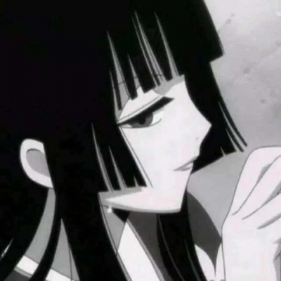 �ڰ�ʱ�е�Ů������ڰ׸���ͷ��