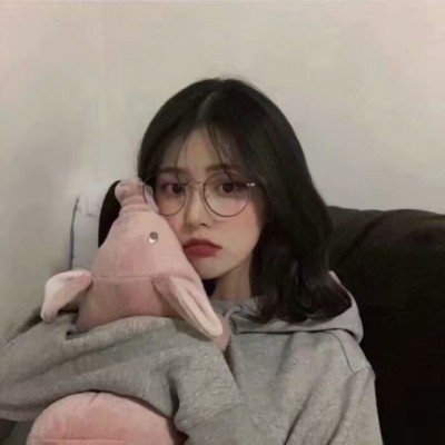 �ɰ����۾�Ů��ͷ��