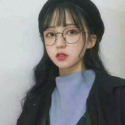 �ɰ����۾�Ů��ͷ��