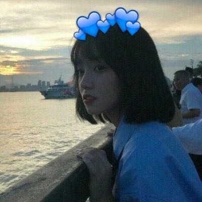 �̷��ɰ�ͷ�񣬶̷�Ů��Ҳ�����ԸкͿɰ�