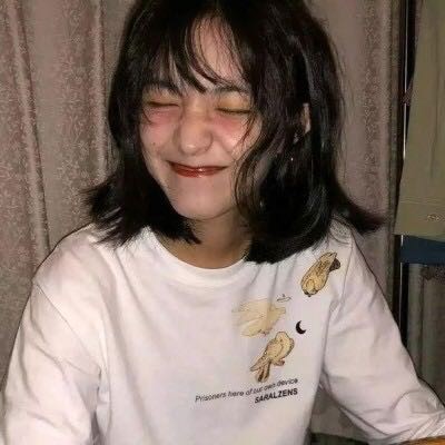 �̷��ɰ�ͷ�񣬶̷�Ů��Ҳ�����ԸкͿɰ�