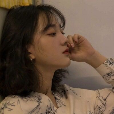 �̷��ɰ�ͷ�񣬶̷�Ů��Ҳ�����ԸкͿɰ�