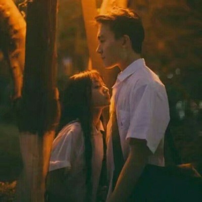 �ɰ�����˫��ͷ��