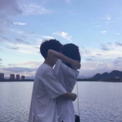 �ɰ�����˫��ͷ��