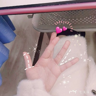 �����۵���ָ���Ծ����΢��ͷ��