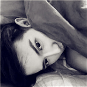 �ڰ׸�������ͷ�� �������ƶ����ҵ���