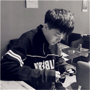 �ڰ׸�������ͷ�� �������ƶ����ҵ���