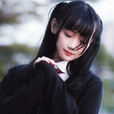 �����˸�Ů��΢��ͷ��