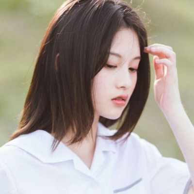 �����˸�Ů��΢��ͷ��