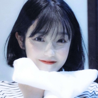 �����˸�Ů��΢��ͷ��