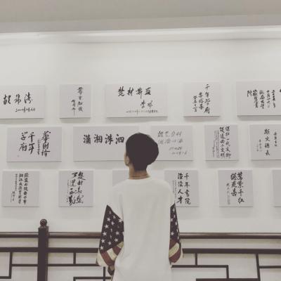 ��������ʱ�б�Ӱͷ��--���Ǹ���ͷ��λ����˧������