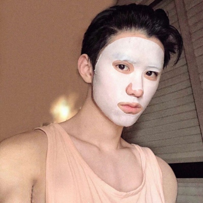 ˧���򵥵�ins������ͷ��