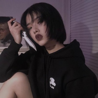 Ů���߰�������΢��ͷ��