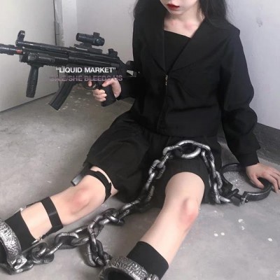 Ů���߰�������΢��ͷ��