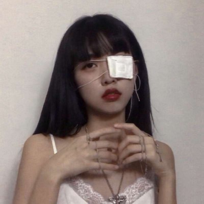 Ů���߰�������΢��ͷ��