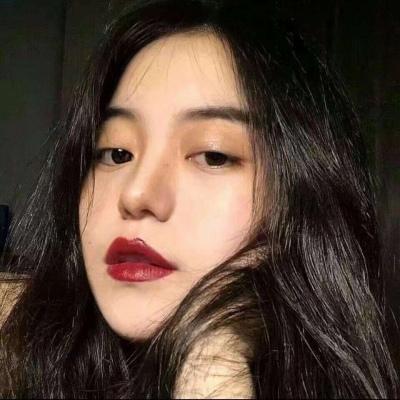 �ɰ�������Ů������ͷ��--İ��������