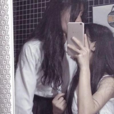 �ɰ�������Ů������ͷ��--İ��������