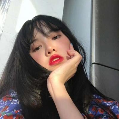 �ɰ�������Ů������ͷ��--İ��������