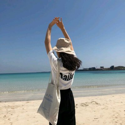 Ư���ÿ���΢�ź���Ů��ͷ��