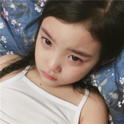 �ɰ��������΢��Ů��ͷ�� С�˰�����