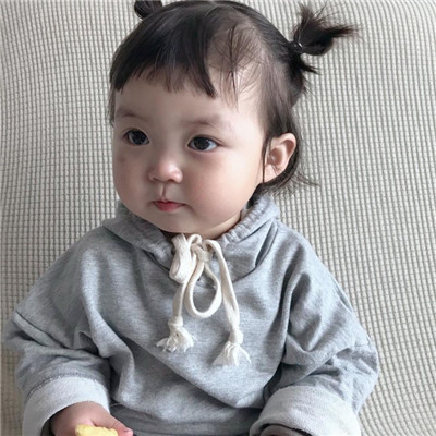 �ɰ��������΢��Ů��ͷ�� С�˰�����