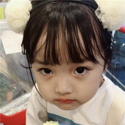 �ɰ��������΢��Ů��ͷ�� С�˰�����