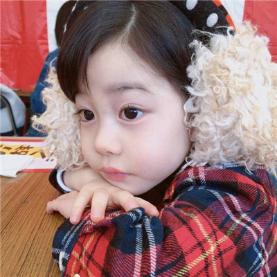 �ɰ��������΢��Ů��ͷ�� С�˰�����