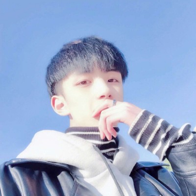 ��ɫϵ����΢��ͷ��