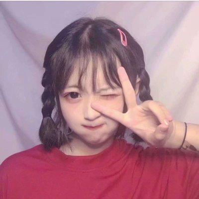 ���Լ򵥵�ʱ��΢��Ů������ͼƬ