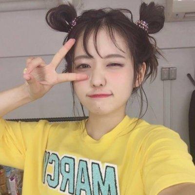 ���Լ򵥵�ʱ��΢��Ů������ͼƬ