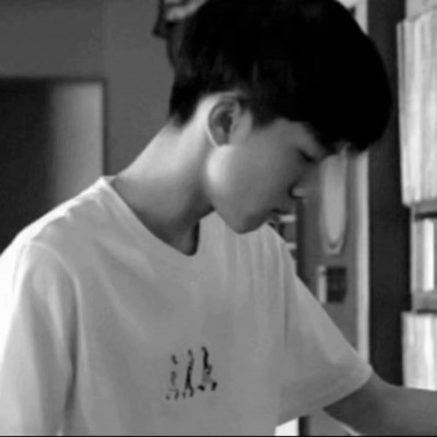 ������Ե�����΢��ͷ��