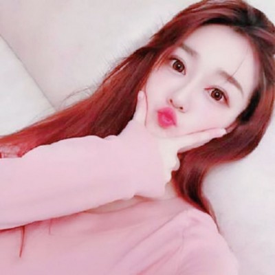 �����ʸ߶�Ů��΢��ͷ��