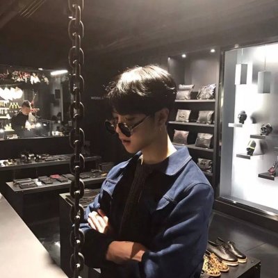 ˧����������ͷ��