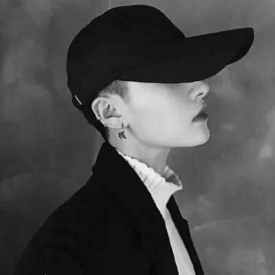 ������������ڰ�ͷ��--û��������