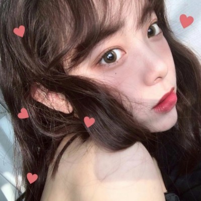 �����ﱻ˼��Χ�Ƶ�Ů��ͼƬ