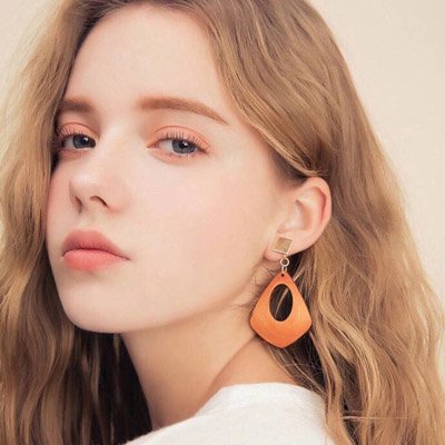 ŷ��Ůͷ--�����ǵĸ���