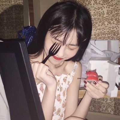 2019����΢��ͷ��ɰ�Ů�� һ����������һҹ�İ�