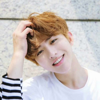 ���ռα���˧��������ż��--������