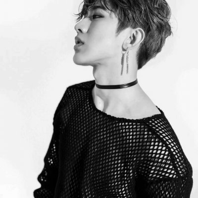 ���ռα���˧��������ż��--������