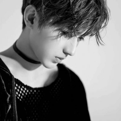 ���ռα���˧��������ż��--������