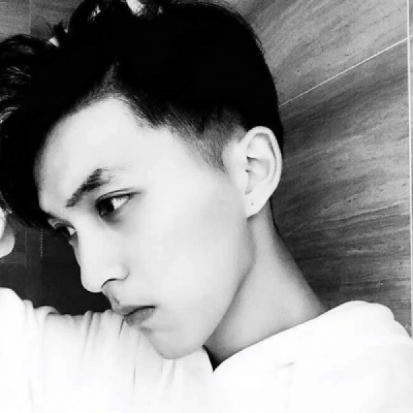 �ſ�ڰ���ɫ��������ק������ͷ��