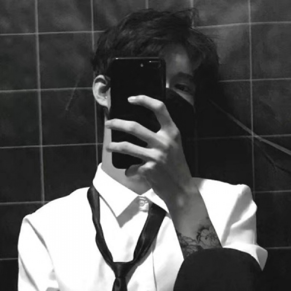 �ſ�ڰ���ɫ��������ק������ͷ��