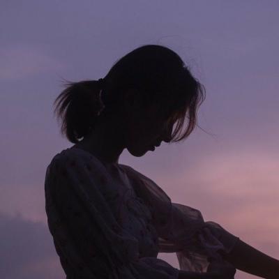 ��Ϸ����ר���ĸ��԰�������ͷ��