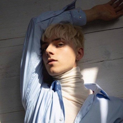 ŷ����������������ͷ��